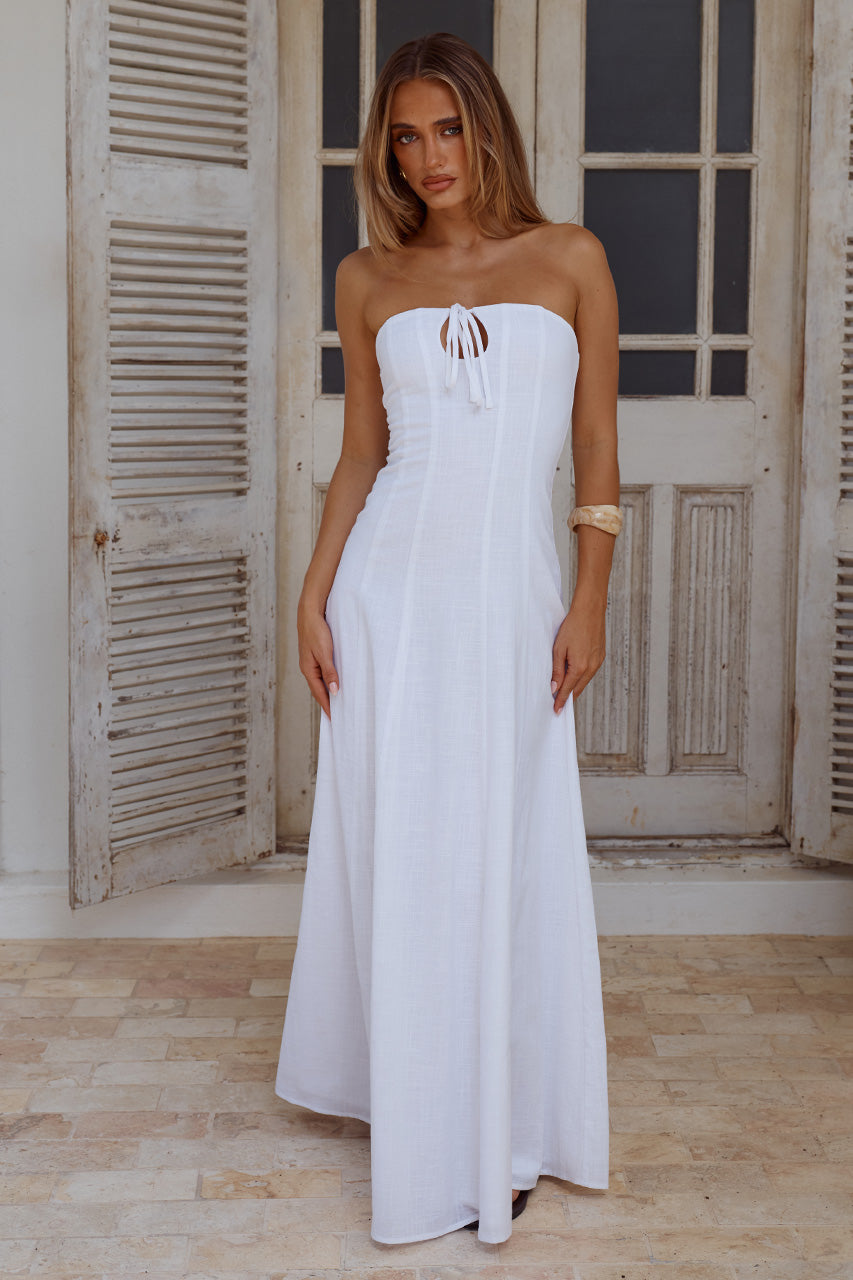 AIYA STRAPLESS KEYHOLE MAXI DRESS - WHITE