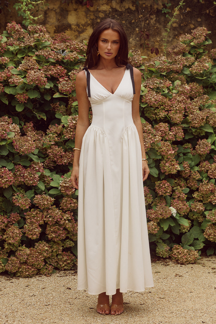 ARIARNE MAXI DRESS - WHITE