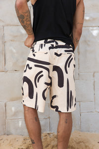 COLTON TAILORED SHORTS - SAND/BLACK