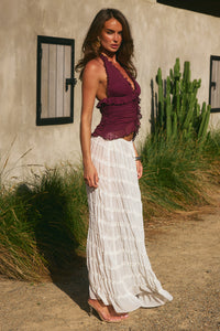 DELLA V-NECK RUFFLE TOP - PLUM