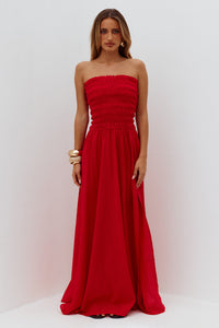 LANIE STRAPLESS SHIRRED MIDI DRESS - RED