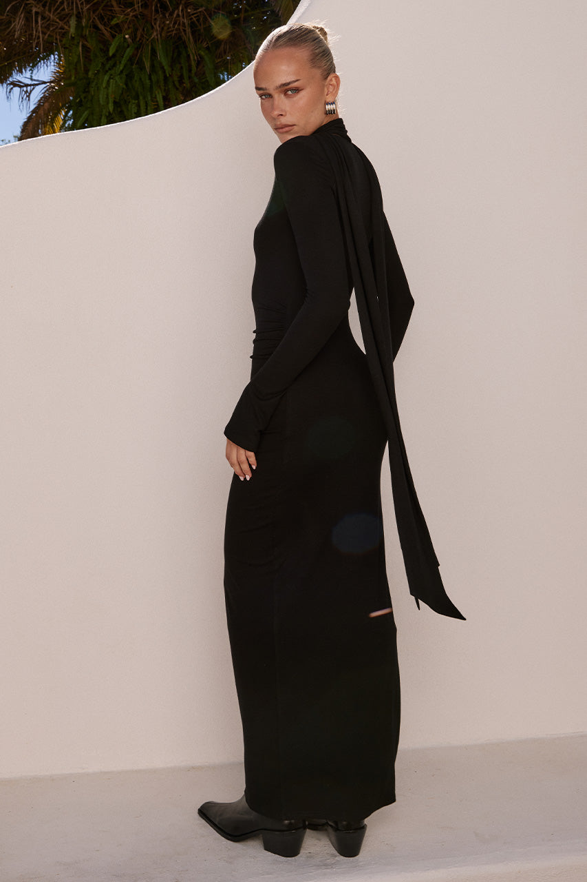 MATHILDE SLEEVED MAXI DRESS - BLACK