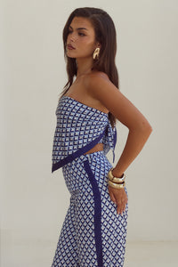 MILANI SATIN SCARF TOP - NAVY GEO