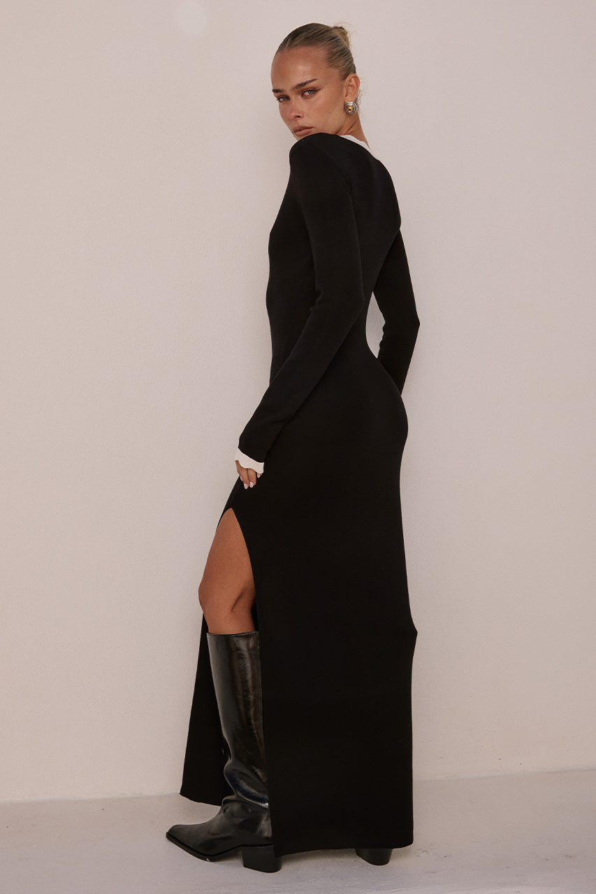 MILENIA SLEEVED KNIT MIDI DRESS - BLACK
