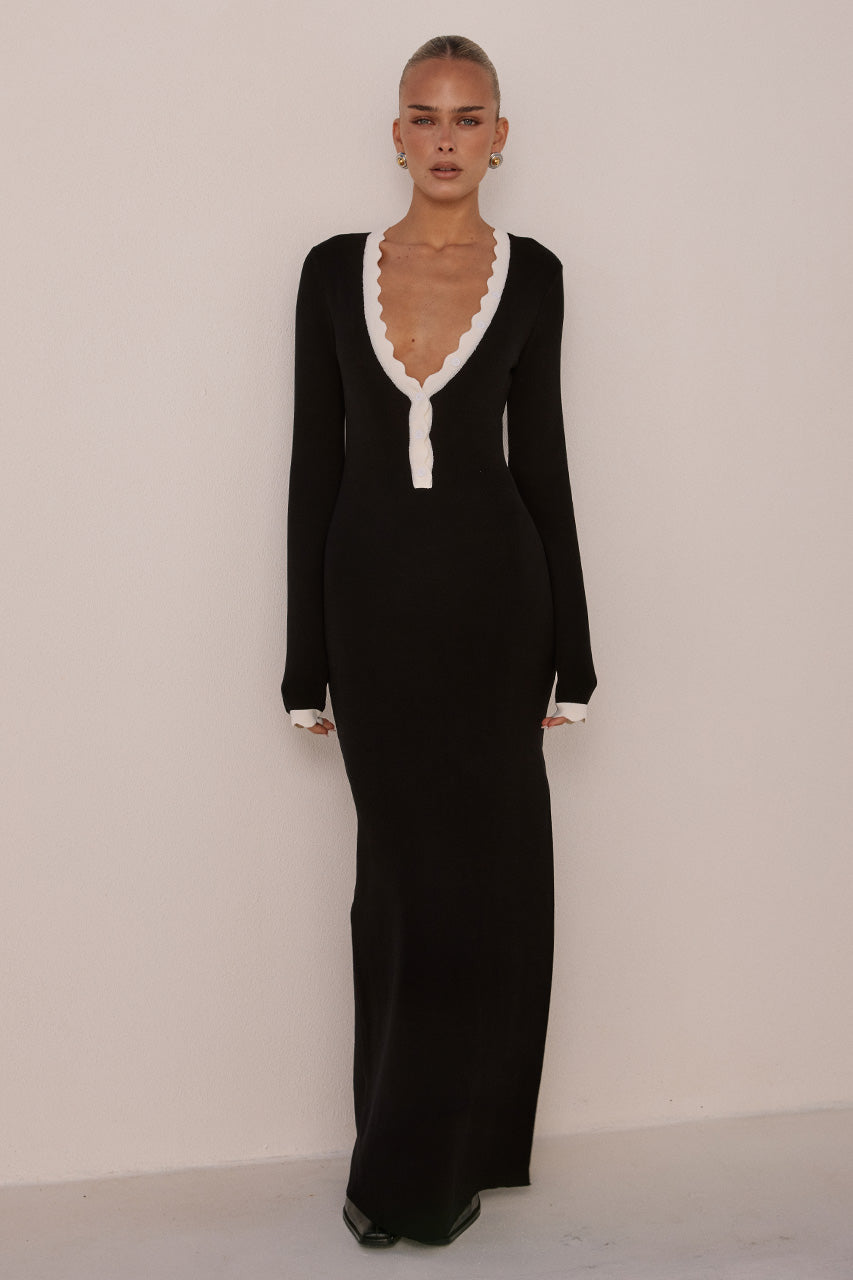 MILENIA SLEEVED KNIT MIDI DRESS - BLACK