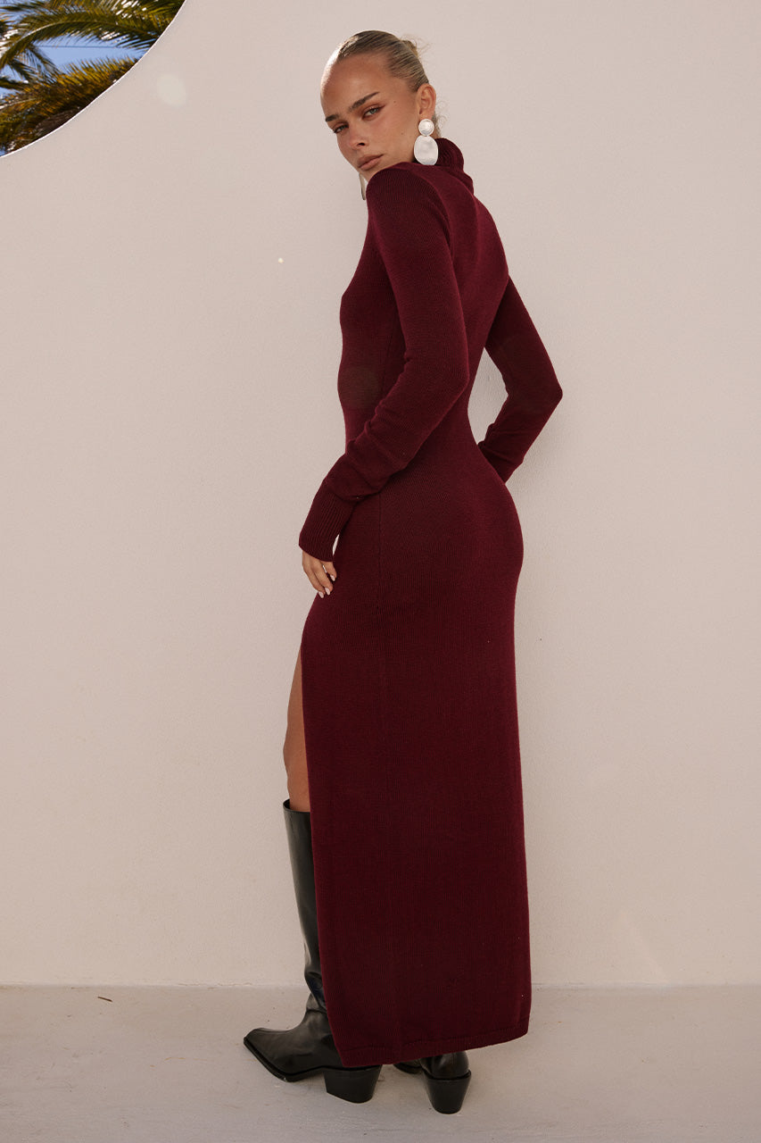 PATRICIA SLEEVED MAXI DRESS - BURNT RED