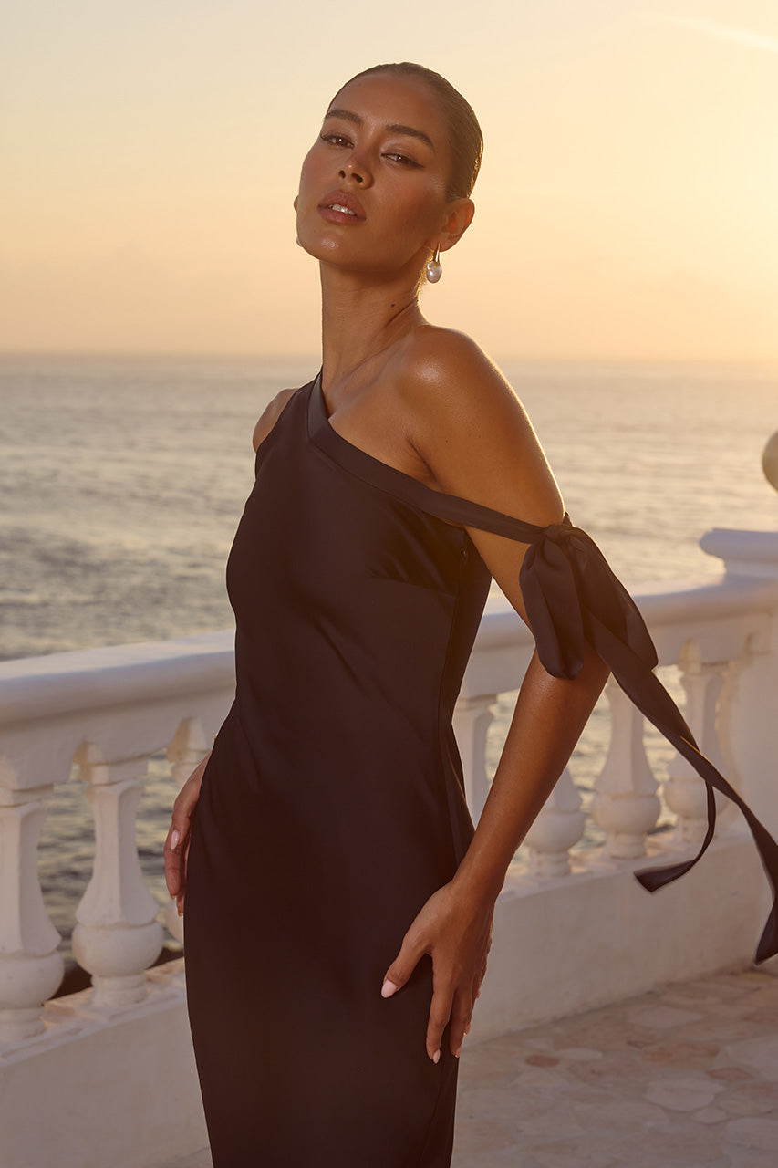 VIOLA ONE SHOULDER MAXI DRESS - NOIR