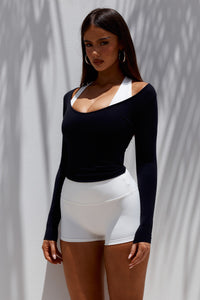 ZELDA LOW V-NECK LONG SLEEVE TOP - BLACK