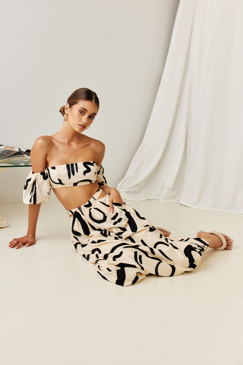 York Top - Sand/Black